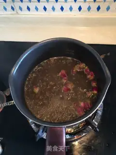 Make Rose tea from Dragonshu step 1