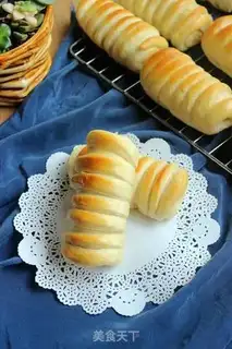 Make Sausage bread step 9