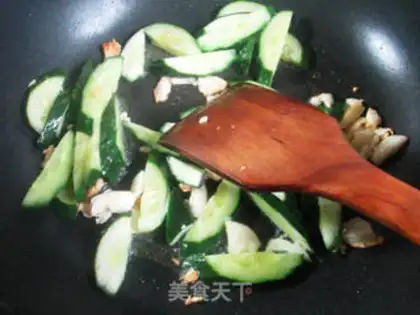 Make The cucumbers step 4