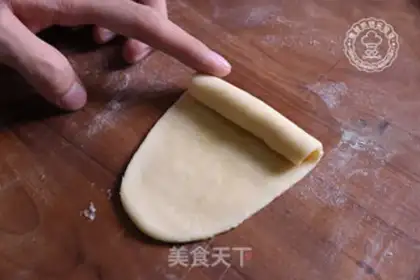 Make Lotus souffle step 5