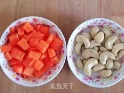 Make Cashew shrimp step 0