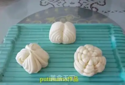 Make Creative rolls step 13
