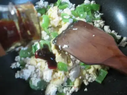 Make Pyramid chicken tofu step 10