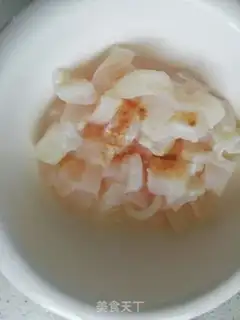 Make Fried salsa step 1