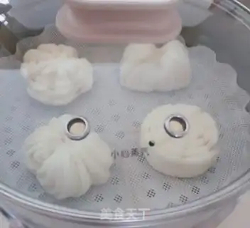 Make Creative rolls step 15