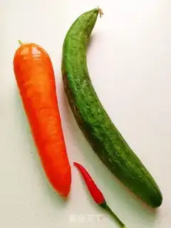 Make cucumber carrot platter step 0