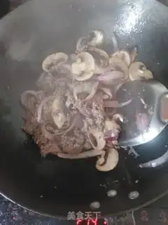 Make Curry beef sauce step 7