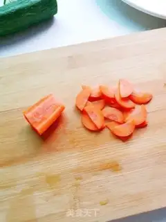 Make cucumber carrot platter step 3