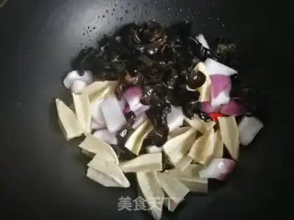 Make Onion moors step 4