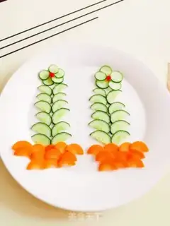 Make cucumber carrot platter step 5