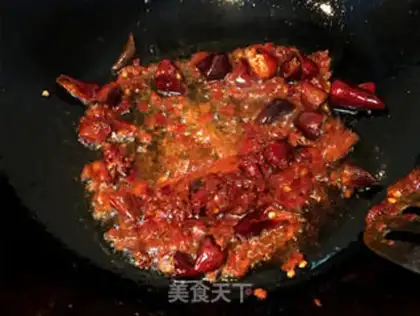 Make Red beef noodles step 1