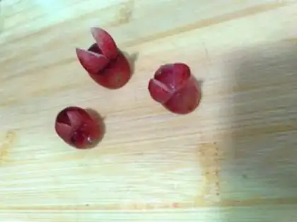 Make Rabbit fruit step 3
