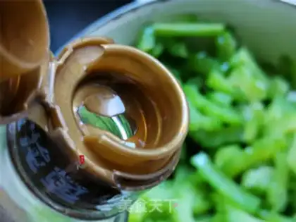 Make Garlic greasy melon step 5