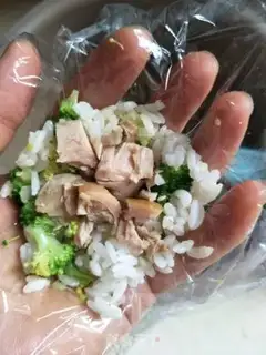 Make Orchid chicken rice step 3