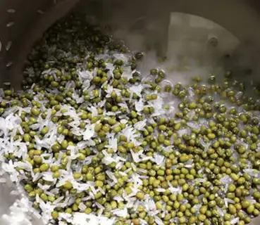 Make Green bean congee step 1