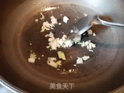 Make The mushroom cucumber fried tofu step 5