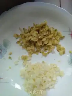 Make Quick, hands on the skin step 2