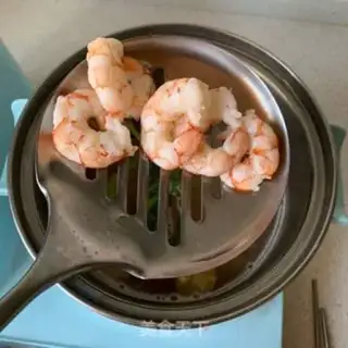 Make Shrimp vegetable salad step 5
