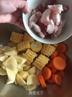 Make Corn stew pork soup step 0