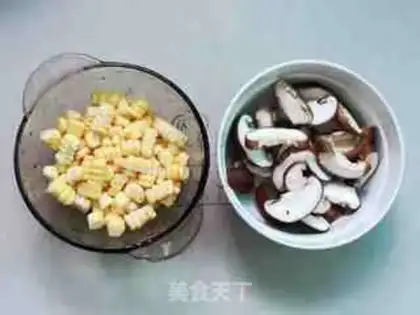 Make Autumn corn scrawny soup step 2