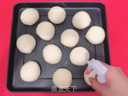 Make Plucuit bread step 12