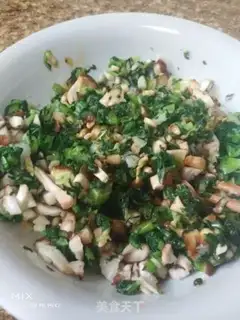 Make A bun of mushrooms step 3