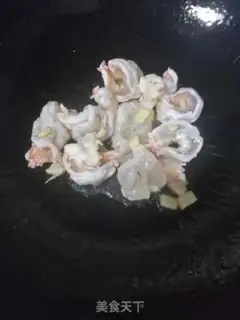 Make Shrimp Seymour Blue step 3