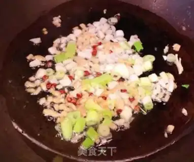 Make Shrimp fried potatoes step 3