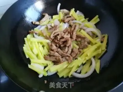 Make Pumpkin beef step 4