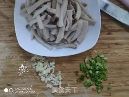 Make Barbecue apricot mushroom step 3