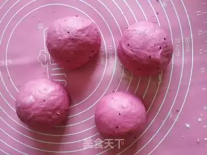 Make Flamingo bread step 3