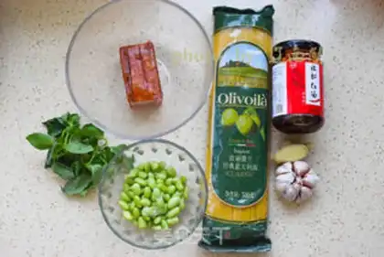 Make Quick-hand noodles step 0
