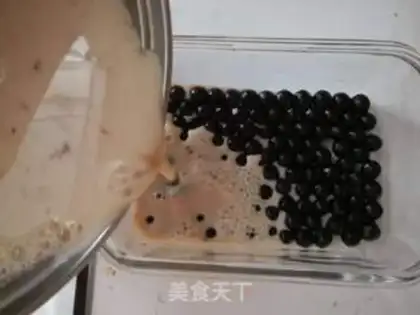Make Pearl milk and tea freeze step 7