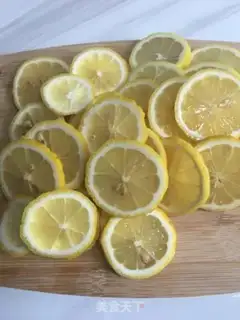 Make Homemade sugar lemonade step 3