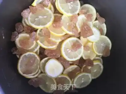 Make Homemade sugar lemonade step 6
