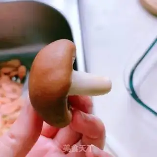 Make Garlic roast mushrooms step 0