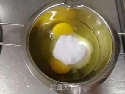 Make A yellow moon cake step 4