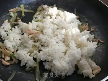 Make Squeeze meat and rice step 6