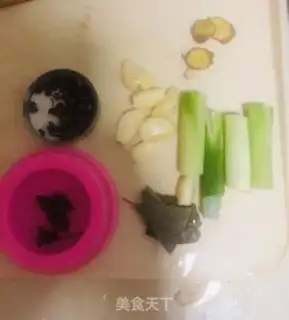 Make Chicken Hand step 2