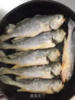 Make Fried yellow fish step 5