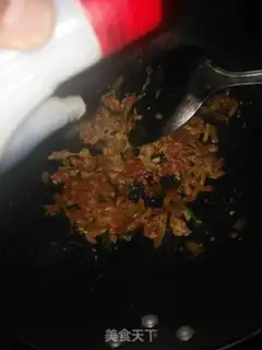 Make Scrambling the gravy step 7