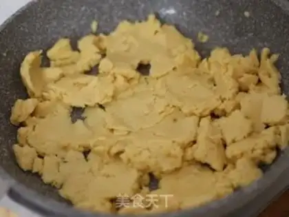 Make Cracky green bean pie step 4