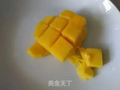 Make Mango smoothie step 2