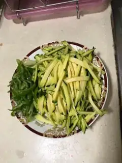 Make Green peppers and pumpkins step 0