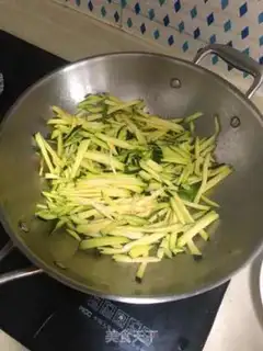 Make Green peppers and pumpkins step 2