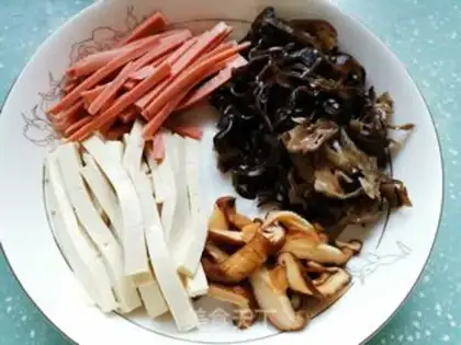 Make Spicy soup step 0