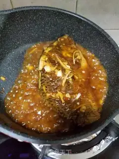 Make A red-burned tilapia step 8