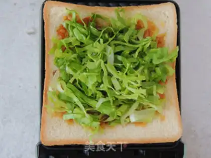 Make The lobster sandwich step 9