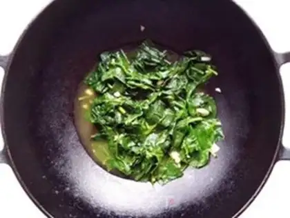 Make Garlic violet leaves step 5