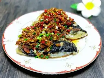 Make Spicy fish head step 8
